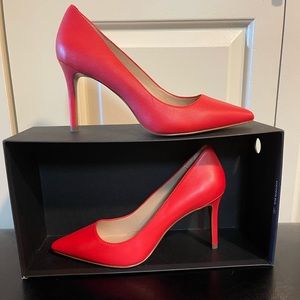 Banana Republic Pumps